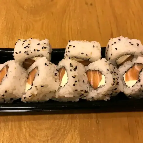 Uramaki Salmão